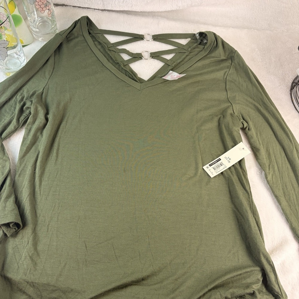 No Boundaries Olive Green Criss Cross Lattice L/S Top L 11-13 Edgy Earthy NWT